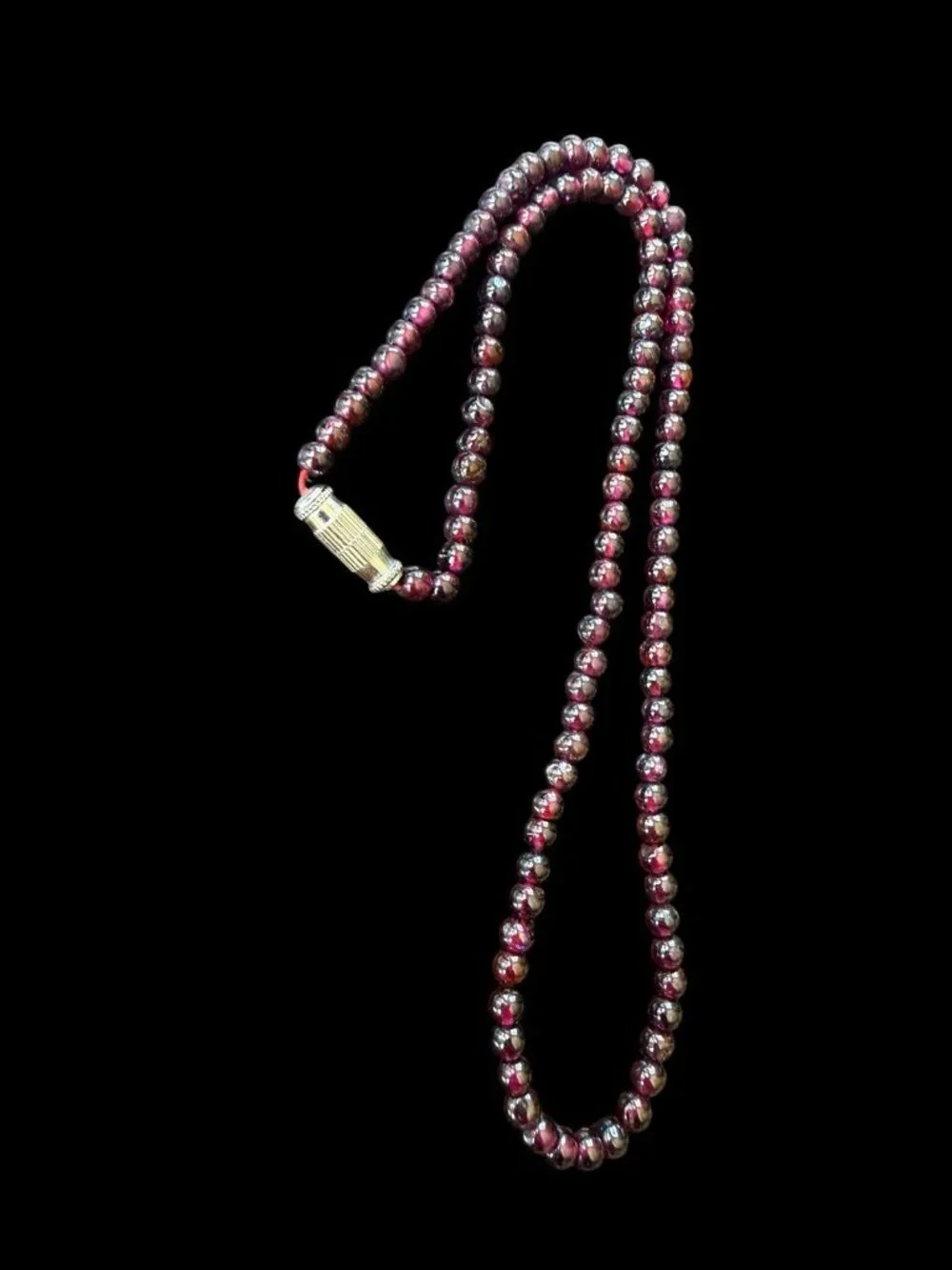 Vintage Natural Red Garnet Bead Strand Necklace Barrel Screw Clasp